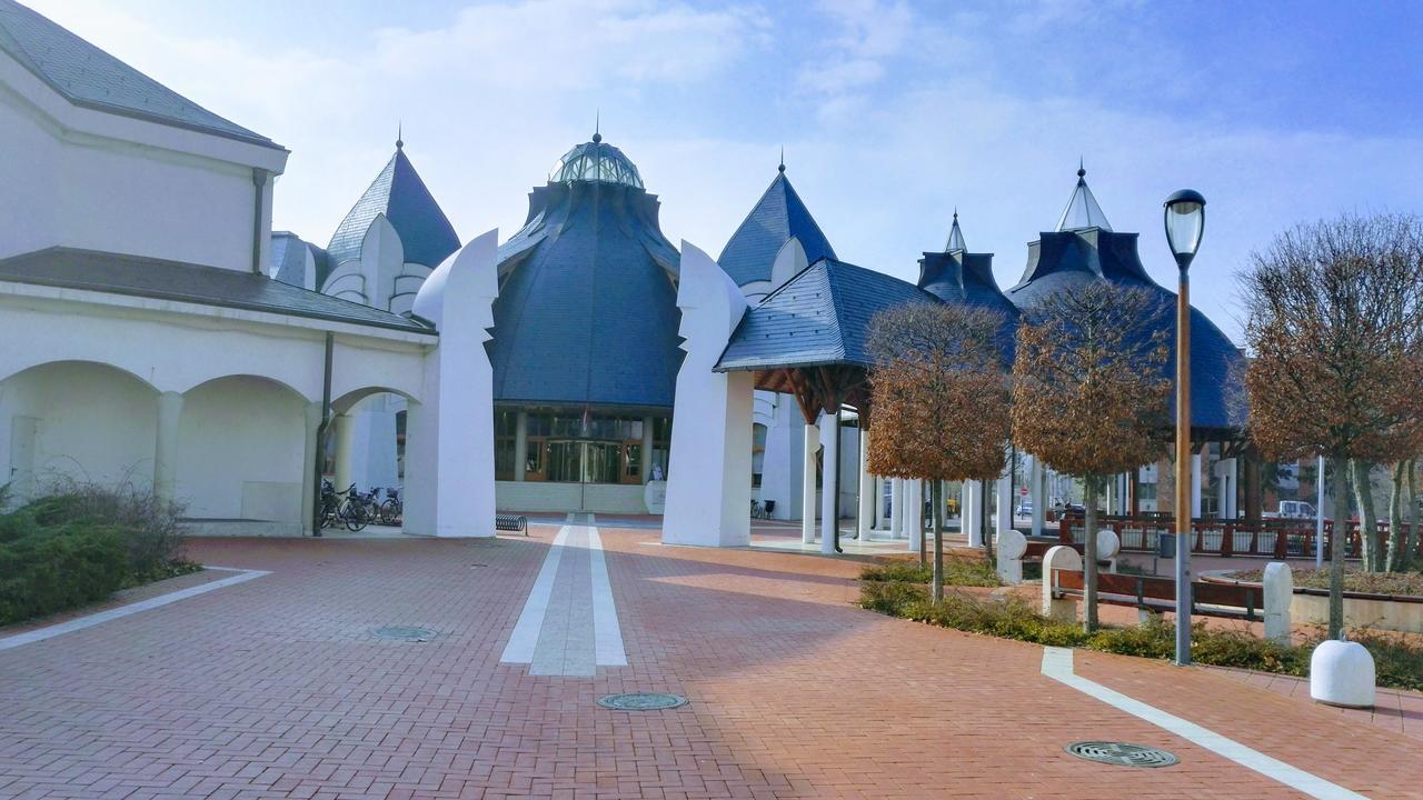 Csipke Apartman Makó Zewnętrze zdjęcie